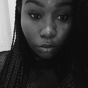 Meet your Posher, Niki